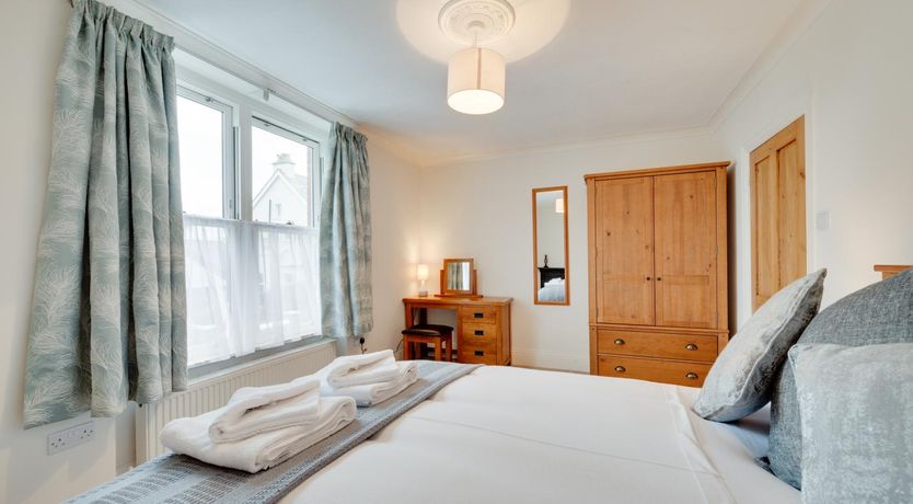 Photo of 3 Bed in Lynton