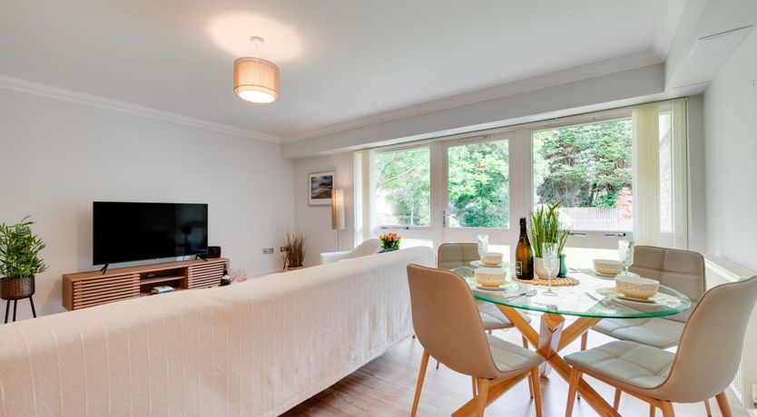 Photo of 2 Bed in Carlyon Bay