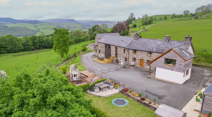 Photo of 3 Bed in Machynlleth