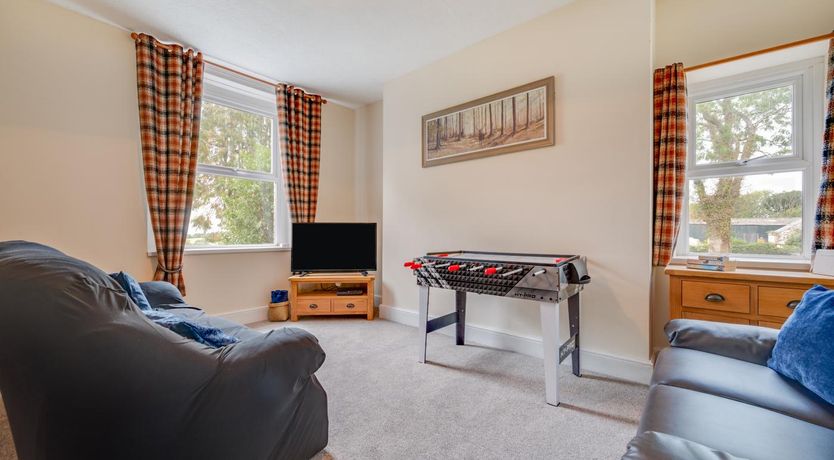 Photo of 5 Bed in Llandovery