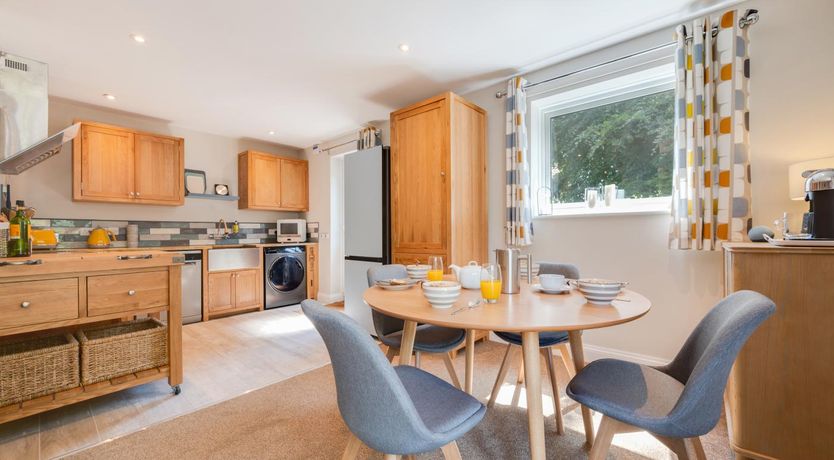 Photo of 2 Bed in Holt