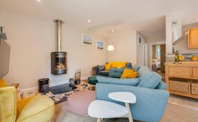 Photo of 2 Bed in Holt