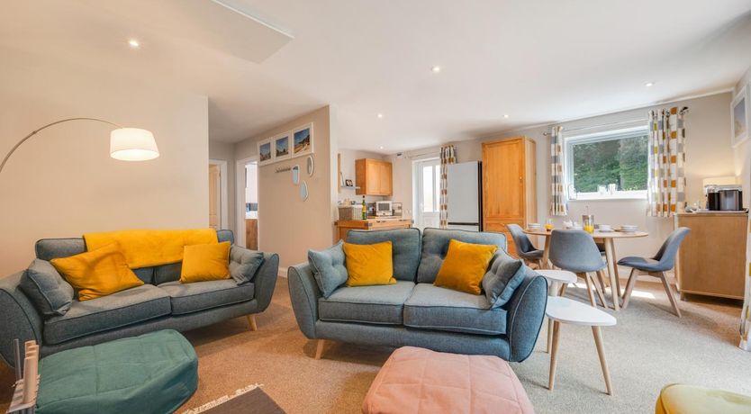 Photo of 2 Bed in Holt