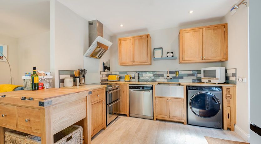 Photo of 2 Bed in Holt
