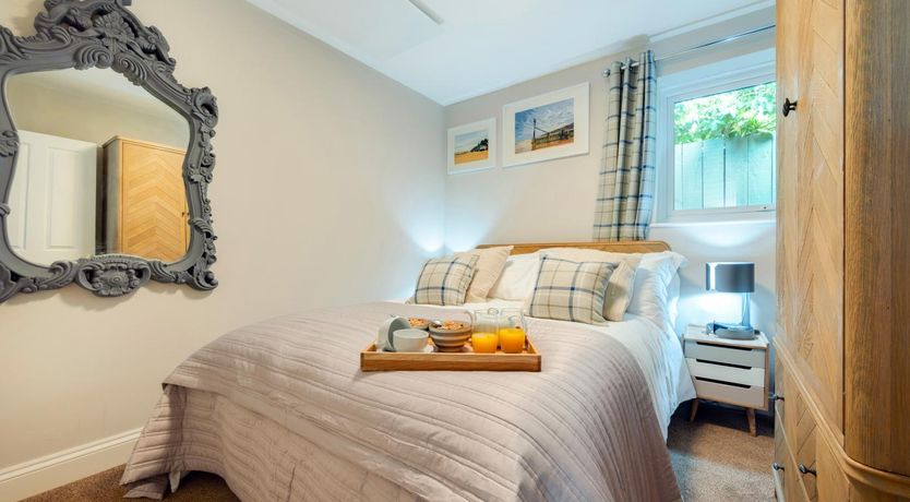 Photo of 2 Bed in Holt