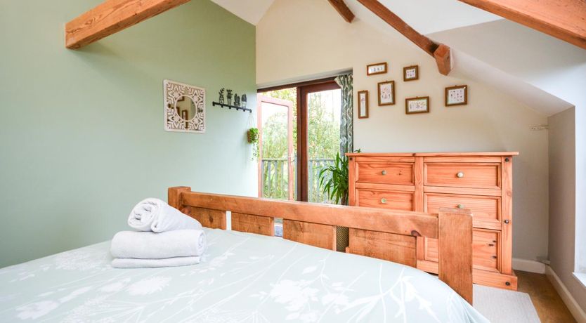 Photo of 4 Bed in Jacobstow
