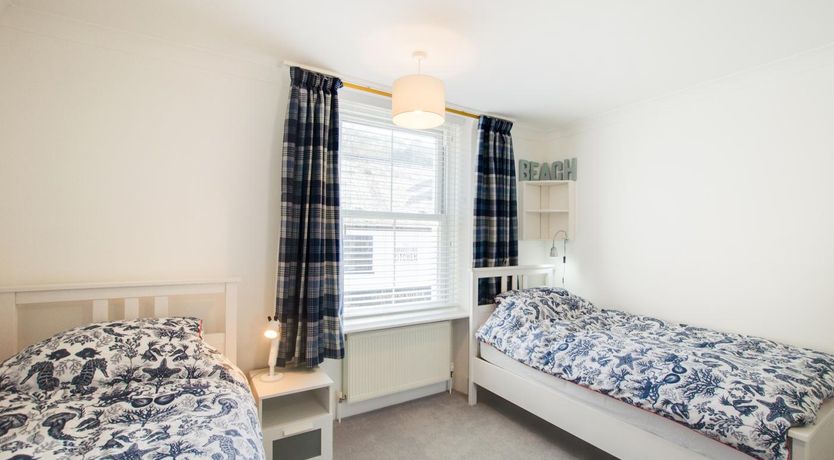 Photo of 3 Bed in Beer