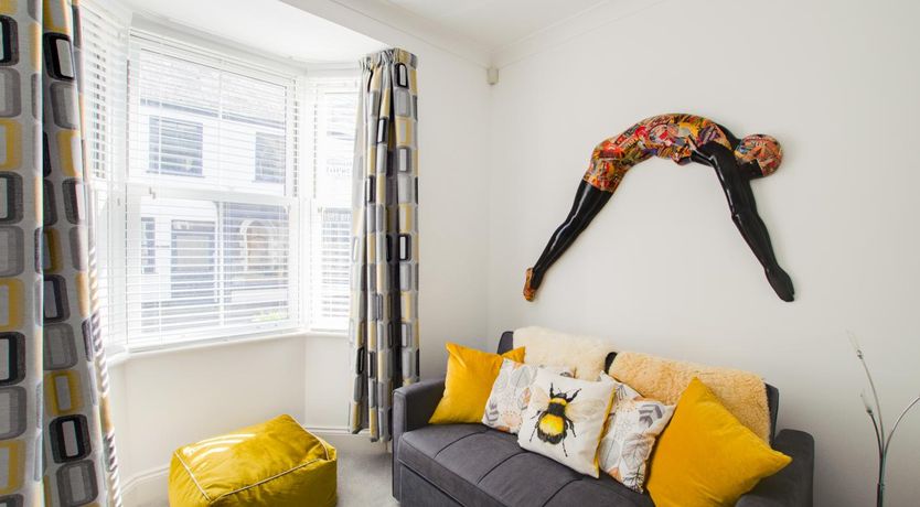 Photo of 3 Bed in Beer