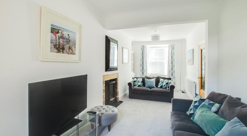 Photo of 3 Bed in Beer