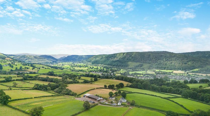 Photo of 1 Bed in Llanrwst