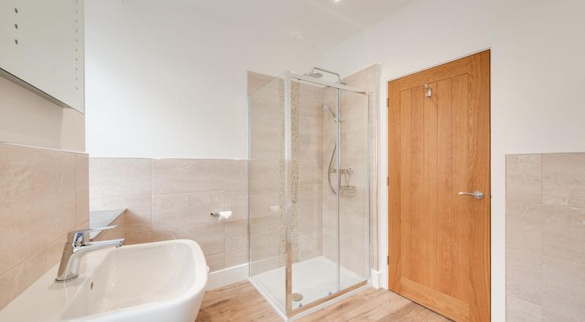 Photo of 2 Bed in Kingswear