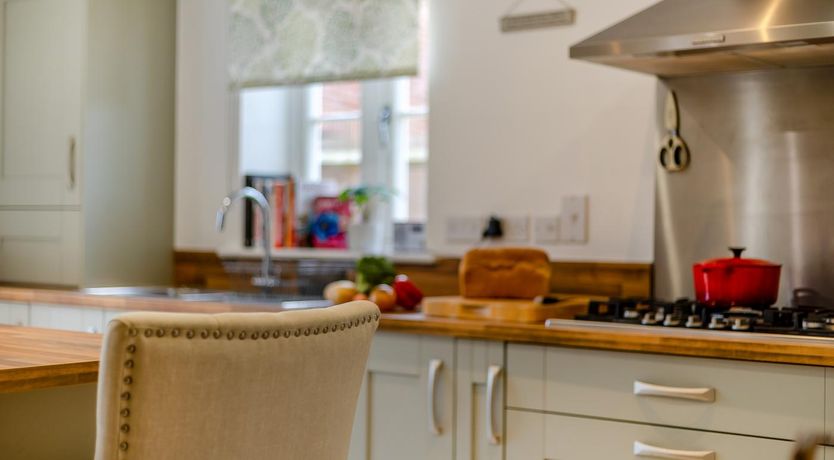 Photo of 4 Bed in Holt