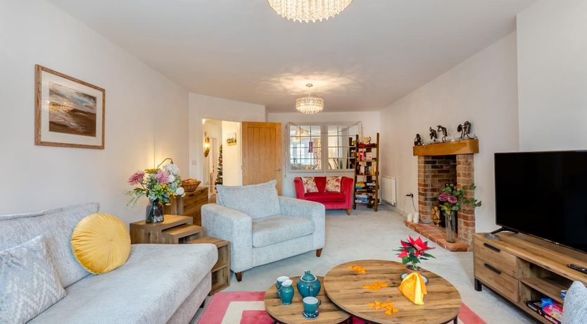 Photo of 4 Bed in Holt