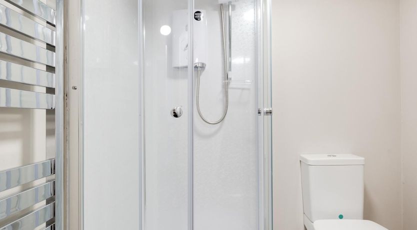 Photo of 2 Bed in Holt