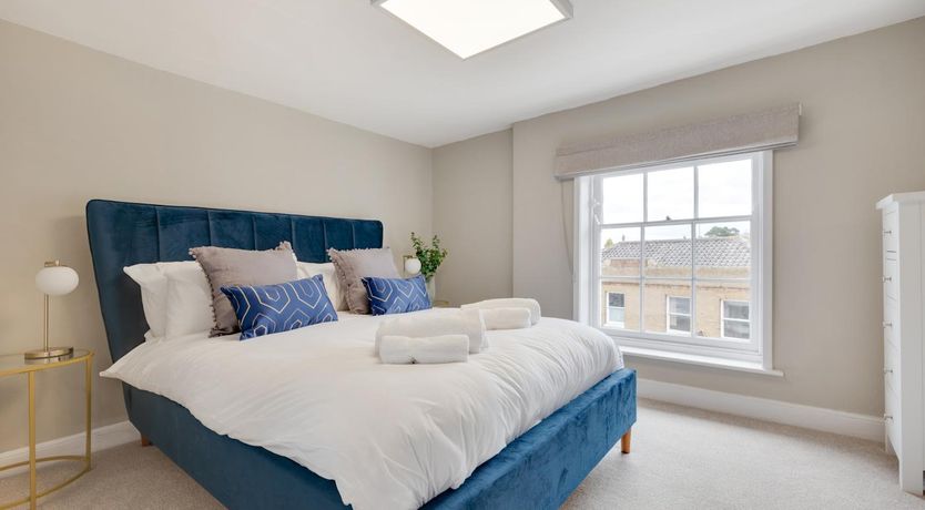 Photo of 2 Bed in Holt