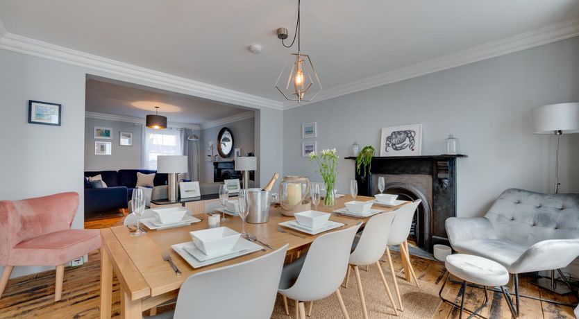 Photo of 4 Bed in St. Ives