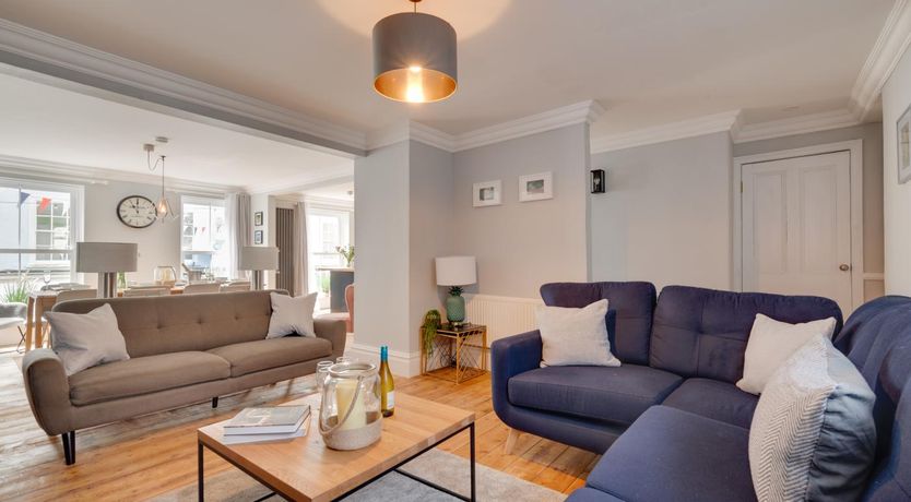 Photo of 4 Bed in St. Ives