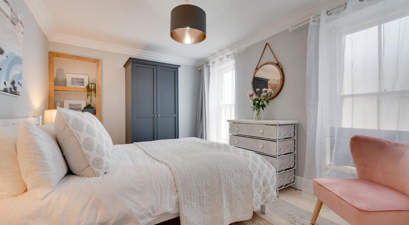 Photo of 4 Bed in St. Ives