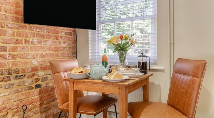 Photo of 1 Bed in Woodbridge