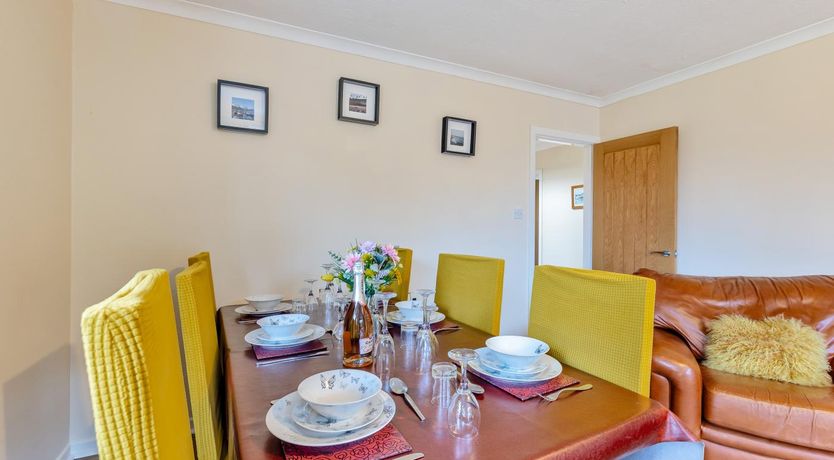 Photo of 3 Bed in Tenby