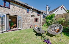 Photo of 2-bed-in-reynoldston-1