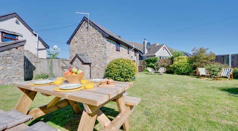 Photo of 2 Bed in Reynoldston