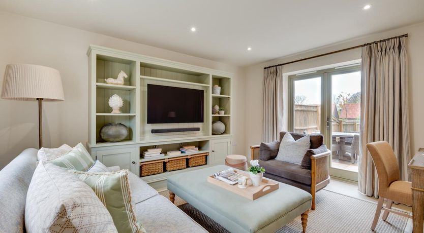 Photo of 3 Bed in Blakeney
