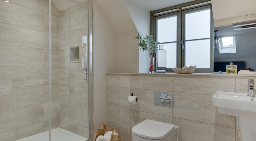 Photo of 3 Bed in Blakeney