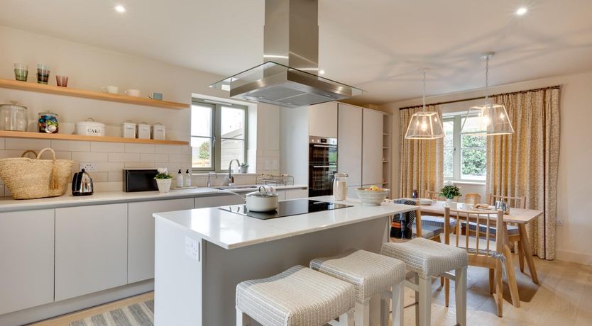 Photo of 3 Bed in Blakeney