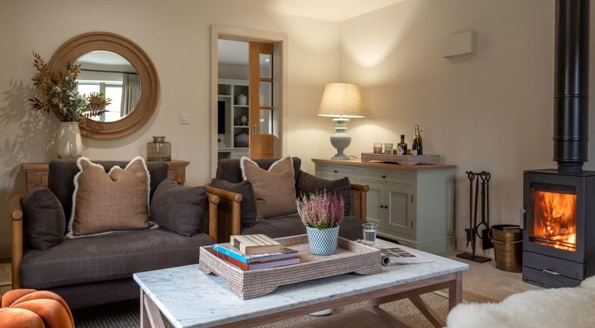 Photo of 3 Bed in Blakeney