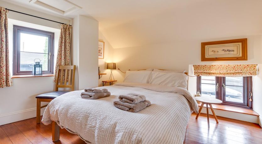 Photo of 1 Bed in Reynoldston