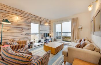 2 Bed in Seahouses Holiday Home