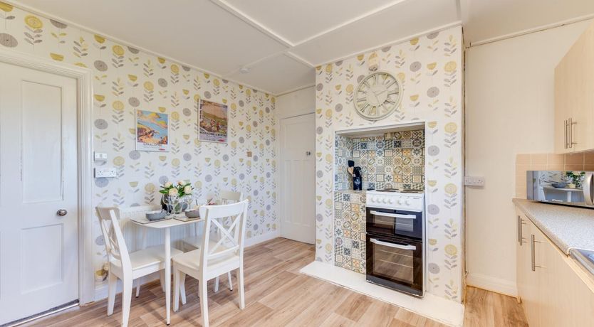 Photo of 2 Bed in Ilfracombe