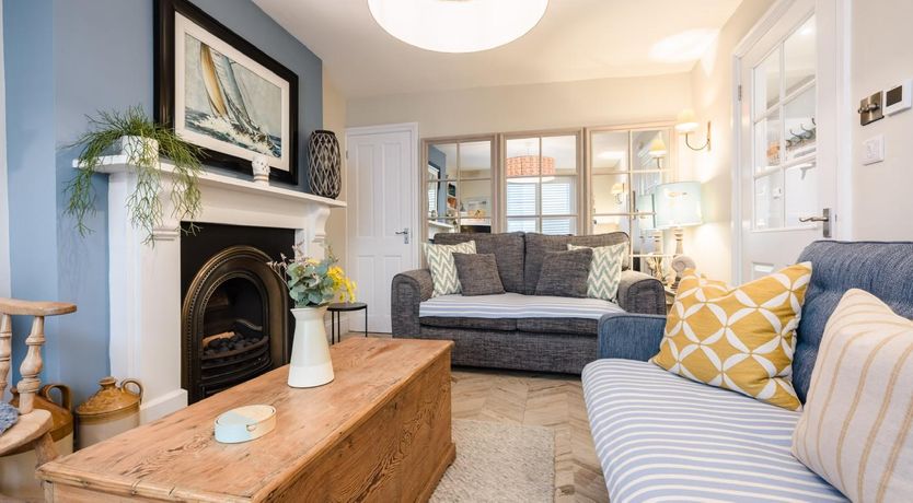 Photo of 3 Bed in Tenby