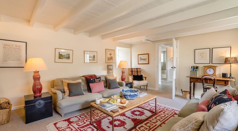 Photo of 2 Bed in Melrose