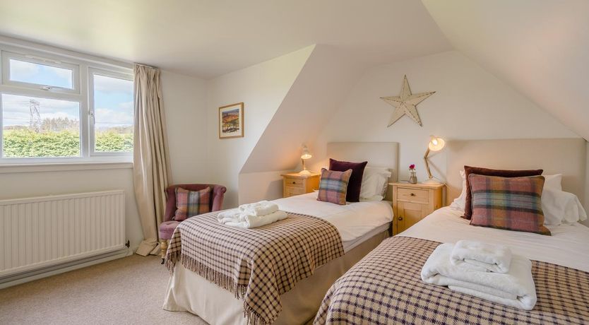 Photo of 2 Bed in Melrose
