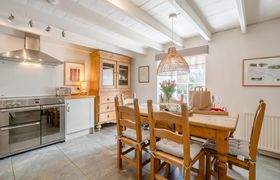 Photo of 2-bed-in-melrose