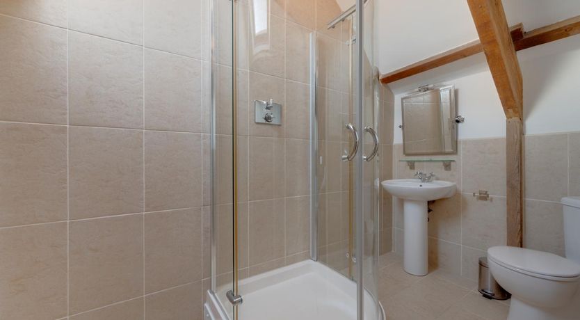 Photo of 4 Bed in Amroth