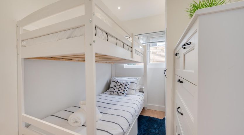 Photo of 2 Bed in Caswell Bay