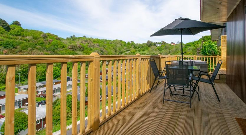 Photo of 2 Bed in Caswell Bay