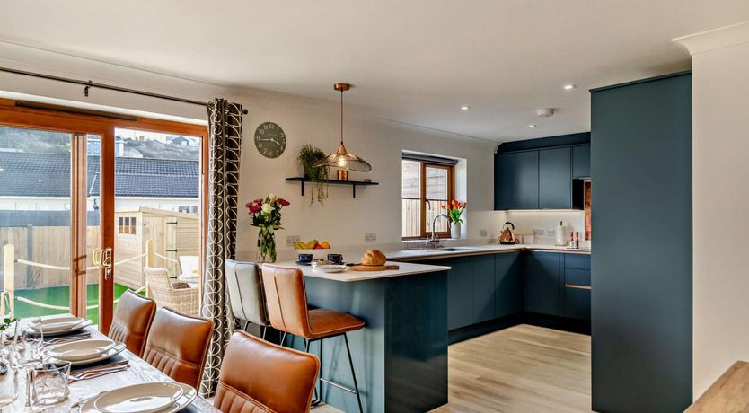 Photo of 4 Bed in Portreath