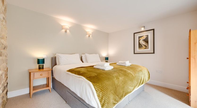 Photo of 2 Bed in Danby