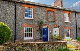 Photo of 2-bed-in-weybourne-6