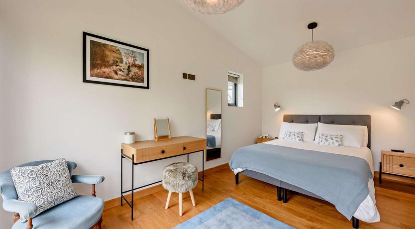 Photo of 2 Bed in Beckley