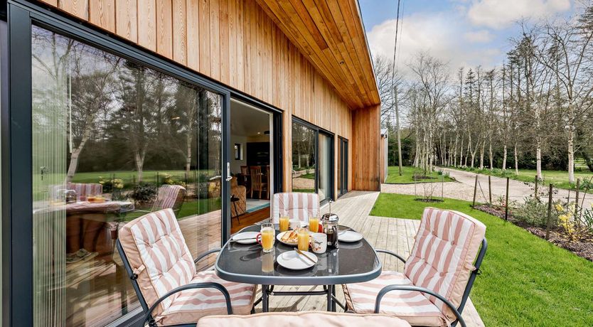 Photo of 2 Bed in Beckley