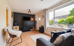 Photo of 2 Bed in Mumbles