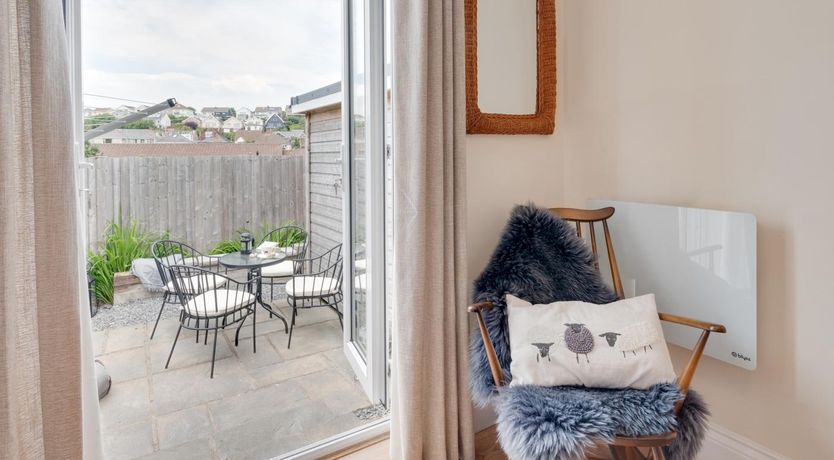 Photo of 2 Bed in Mumbles