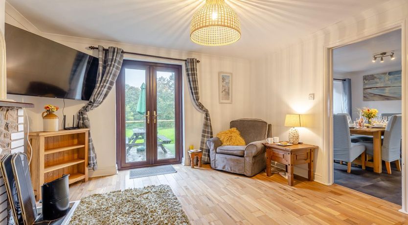 Photo of 3 Bed in Tenby