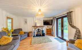 Photo of 3 Bed in Tenby