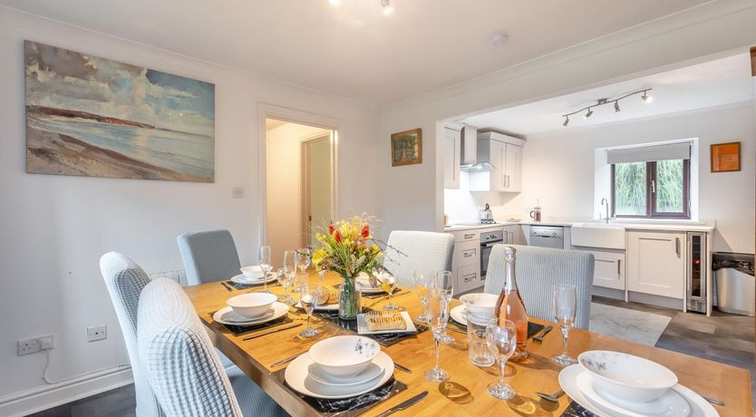 Photo of 3 Bed in Tenby